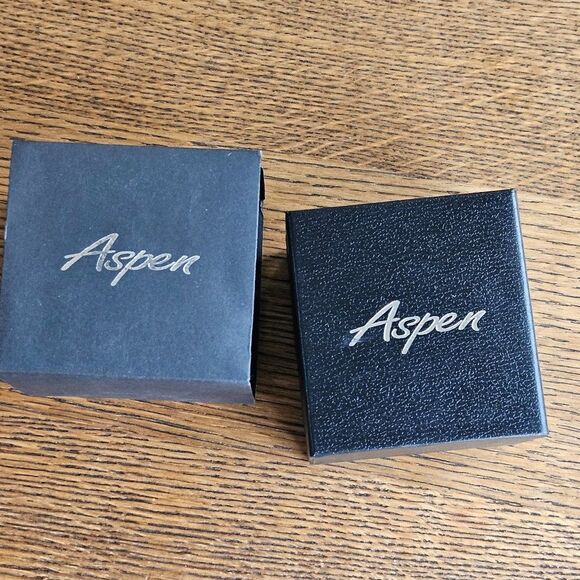 New Aspen Unisex Watch Silver Tone AP 3092 Basket Weave Steel Band Watch 30M - Picture 5 of 6